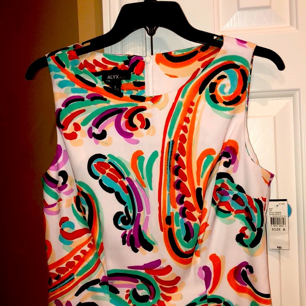 DRESS 👗 - Picture 2 of 3